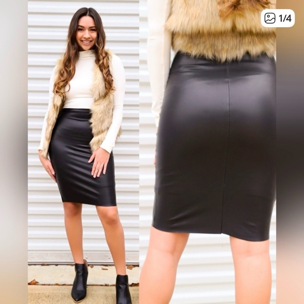 Olivaceous Black Pencil Skirt